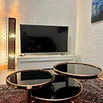 Domizil דירה